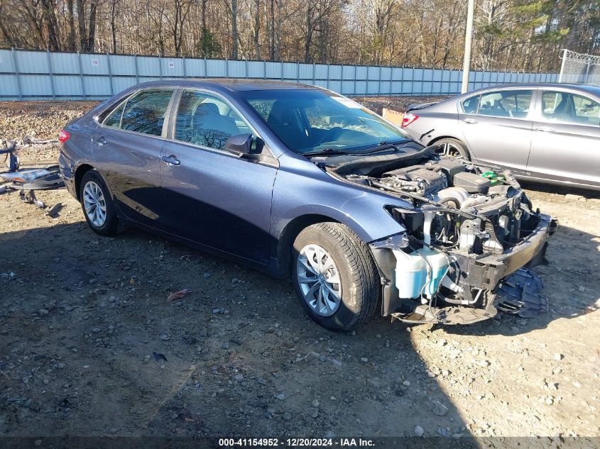 2017 Toyota Camry, LE