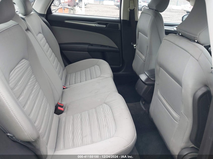 2016 FORD FUSION VIN: 3FA6P0G77GR184796