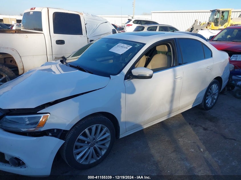 2011 VOLKSWAGEN JETTA VIN: 3VWLX7AJ0BM329352