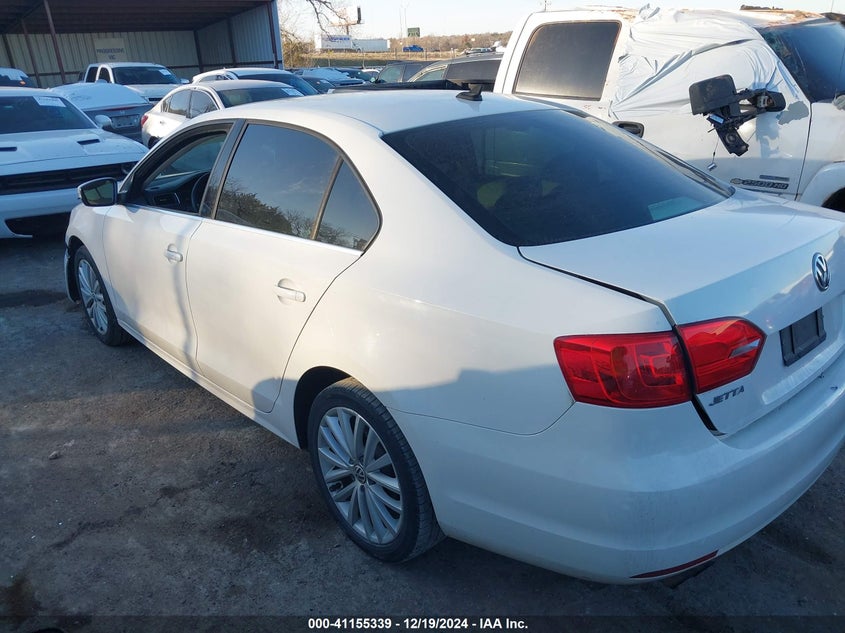 2011 VOLKSWAGEN JETTA VIN: 3VWLX7AJ0BM329352