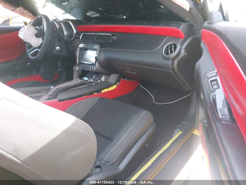 2015 CHEVROLET CAMARO VIN: 2G1FB1E33F9147997