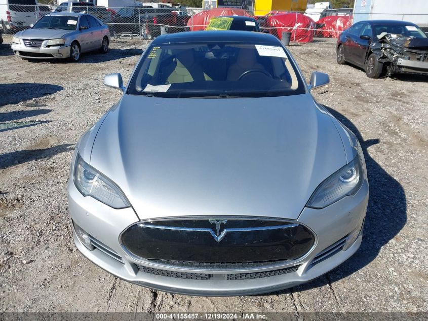 2015 Tesla Model S 60/70/85 VIN: 5YJSA1H15FFP77082 Lot: 41155487