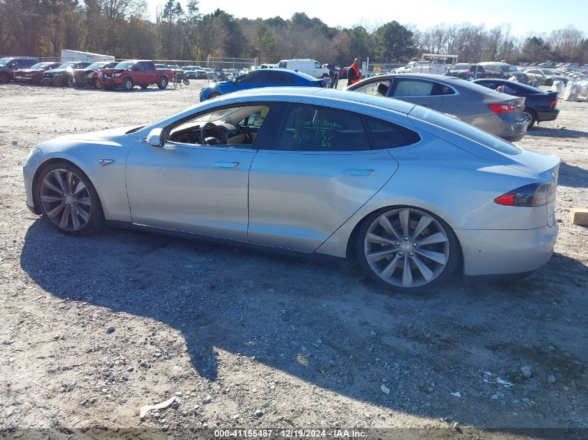 2015 Tesla Model S 60/70/85 VIN: 5YJSA1H15FFP77082 Lot: 41155487