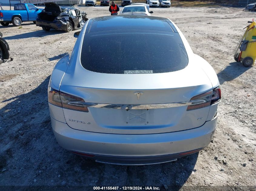 2015 Tesla Model S 60/70/85 VIN: 5YJSA1H15FFP77082 Lot: 41155487