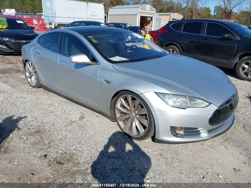 VIN 5YJSA1H15FFP77082 2015 TESLA MODEL S no.1