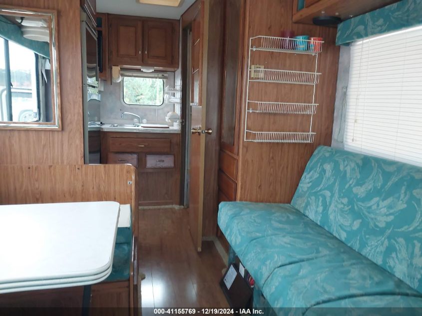 1995 Ford Econoline E350 Cutaway Van VIN: 1FDKE30G4SHA20003 Lot: 41155769