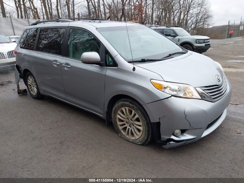 VIN 5TDYK3DC8ES442872 2014 Toyota Sienna, Xle V6 8... no.1