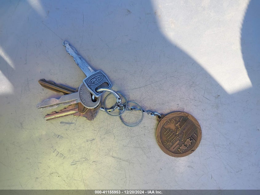 1985 Ford Econoline E350 Super Duty VIN: 1FBHS31G3FHA24155 Lot: 41155953