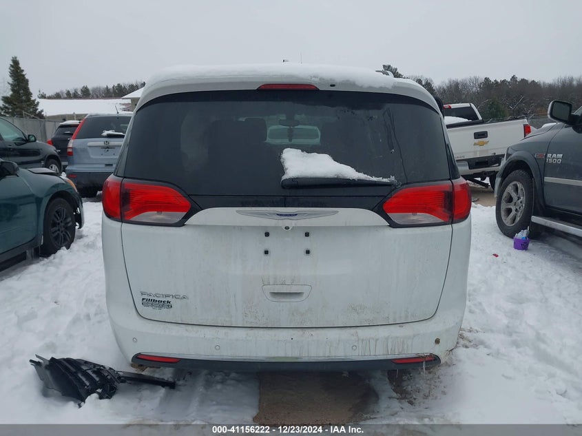2020 CHRYSLER PACIFICA TOURING L - 2C4RC1BG1LR134332
