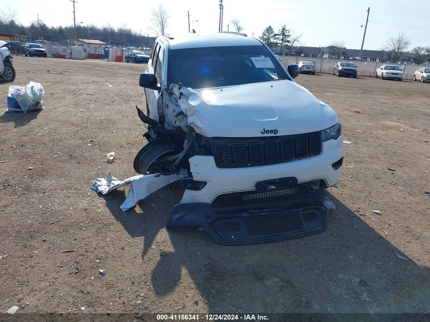 VIN 1C4RJFAGXJC423087 2018 JEEP GRAND CHEROKEE UPLAND 4X4