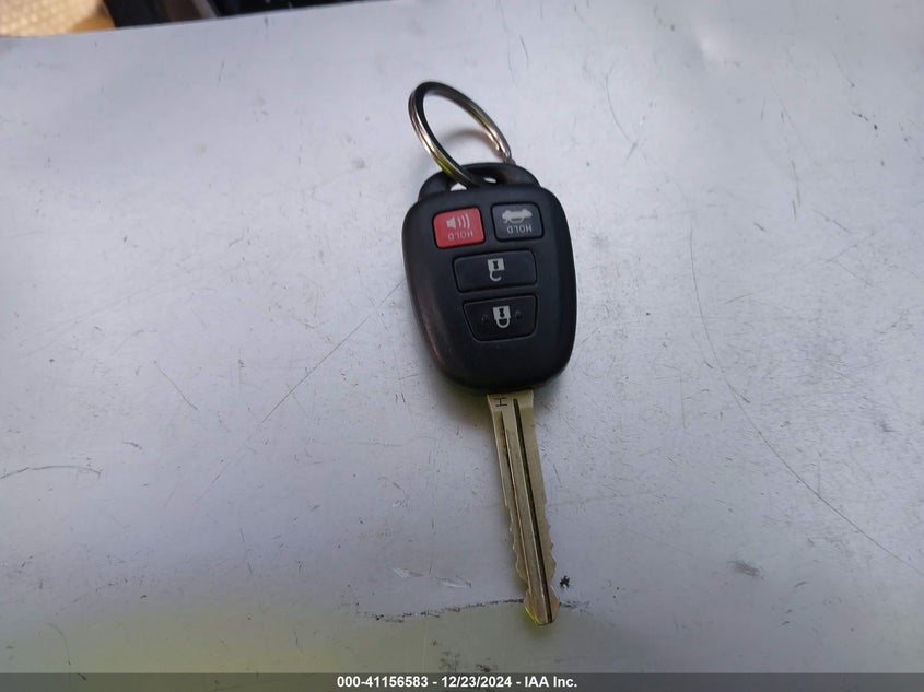 2016 TOYOTA COROLLA LE - 5YFBURHEXGP566846