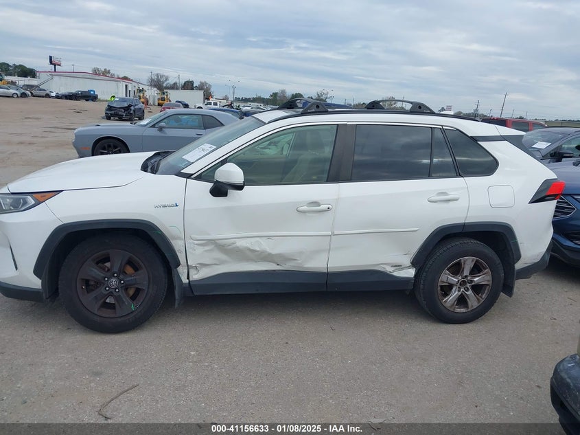 2019 TOYOTA RAV4 HYBRID XLE - JTMRWRFV1KD002400