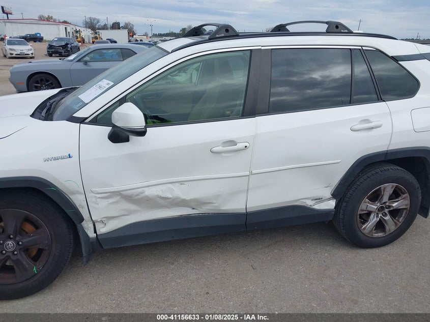 2019 TOYOTA RAV4 HYBRID XLE - JTMRWRFV1KD002400