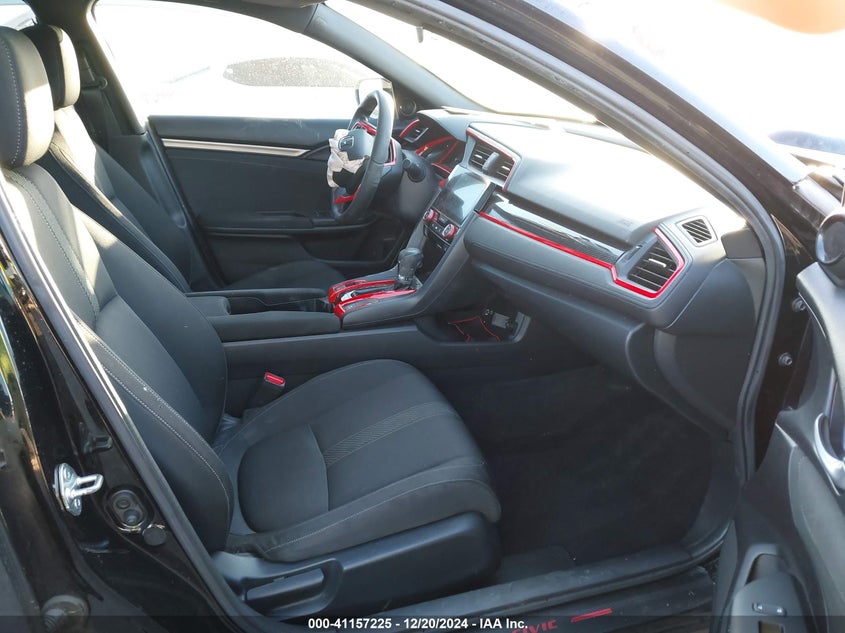 2018 HONDA CIVIC VIN: SHHFK7H56JU405312