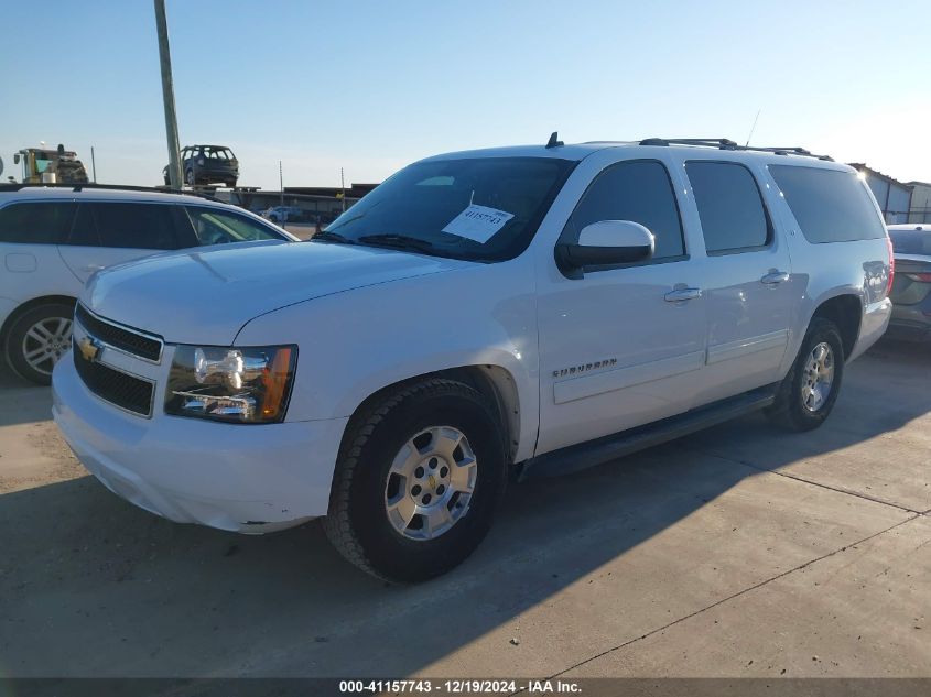 VIN 1GNSCJE08DR102735 2013 Chevrolet Suburban 1500, LT no.2