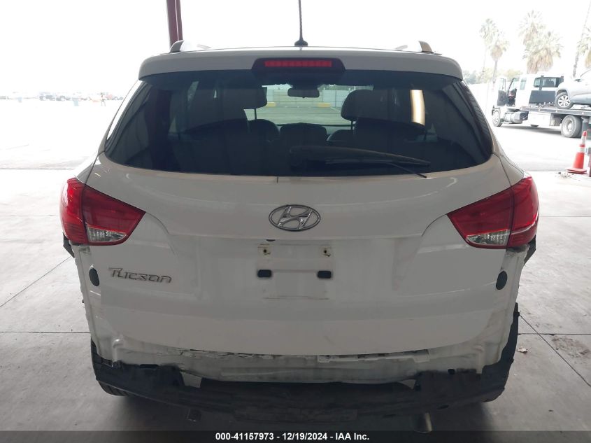 VIN KM8JU3AG9FU116946 2015 Hyundai Tucson, SE no.17