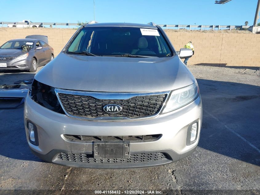 VIN 5XYKT4A60FG624989 2015 KIA SORENTO no.13