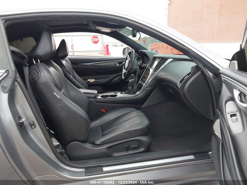 2017 INFINITI Q60 VIN: JN1EV7EK4HM363774