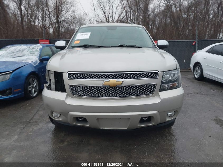 VIN 1GNSKKE77ER176879 2014 CHEVROLET SUBURBAN 1500 no.13