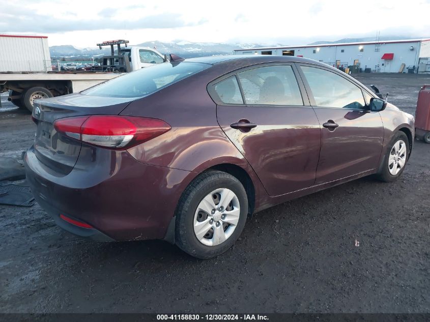 VIN 3KPFK4A71JE274369 2018 KIA Forte, LX no.4