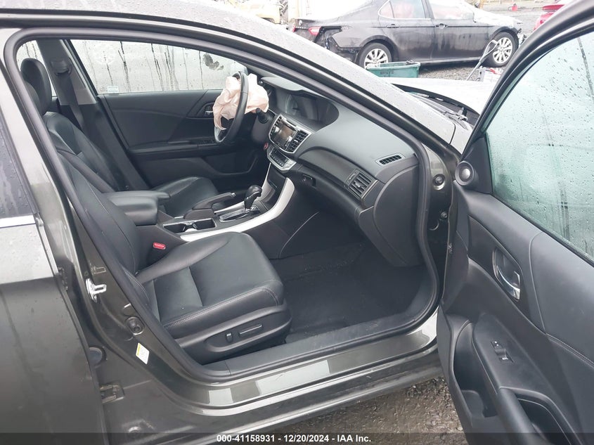 2015 HONDA ACCORD VIN: 1HGCR2F86FA047971