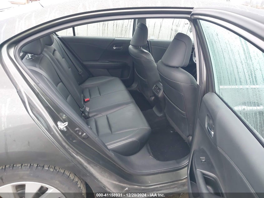 2015 HONDA ACCORD VIN: 1HGCR2F86FA047971