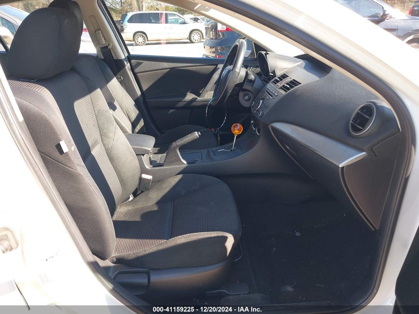 2013 MAZDA MAZDA3 I SV - JM1BL1TF4D1746358