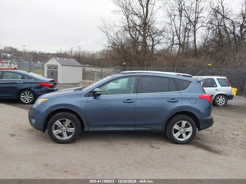 2014 TOYOTA RAV4 XLE - 2T3RFREVXEW171291