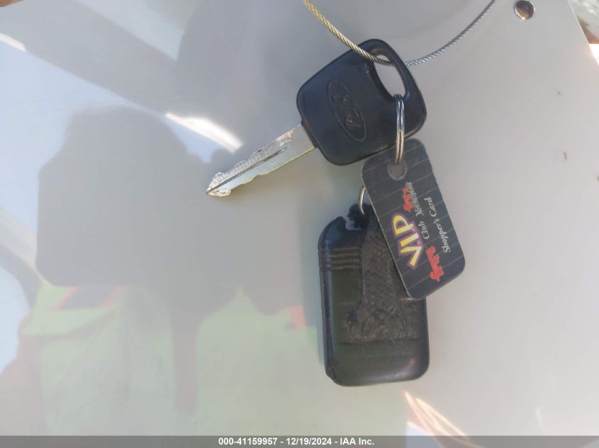 2000 Ford Ranger Xlt VIN: 1FTYR10X1YPB65053 Lot: 43413376