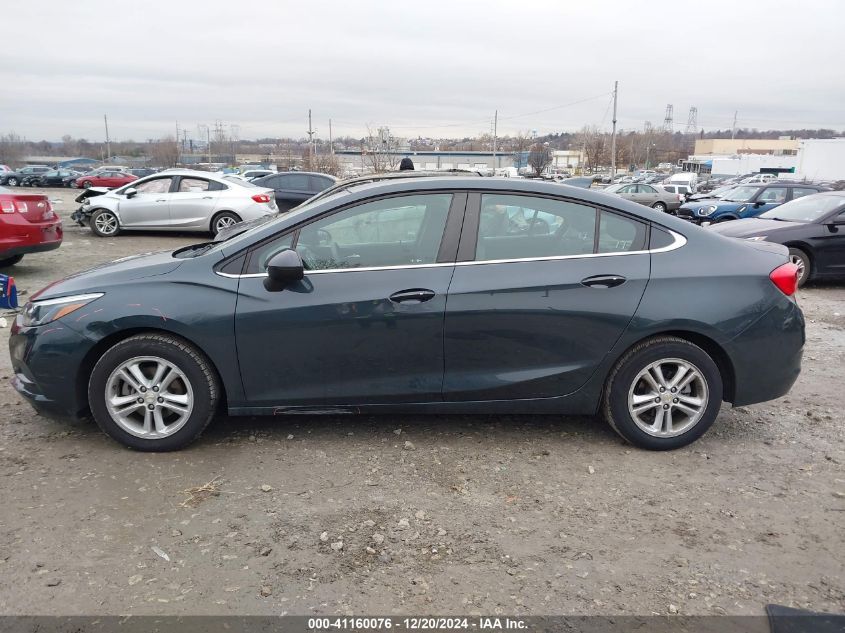 VIN 1G1BE5SM3J7231578 2018 Chevrolet Cruze, Lt Auto no.14