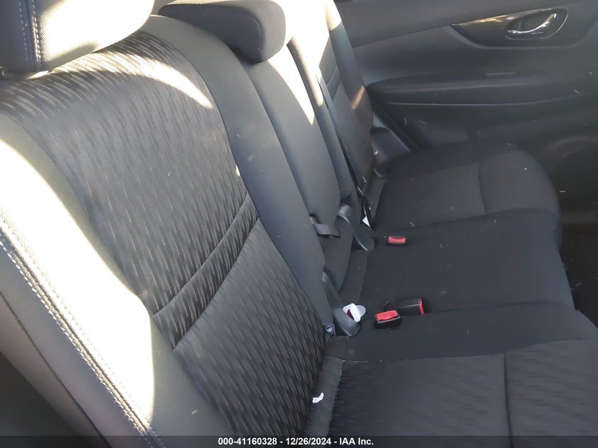 2017 NISSAN ROGUE SV - 5N1AT2MV8HC820572