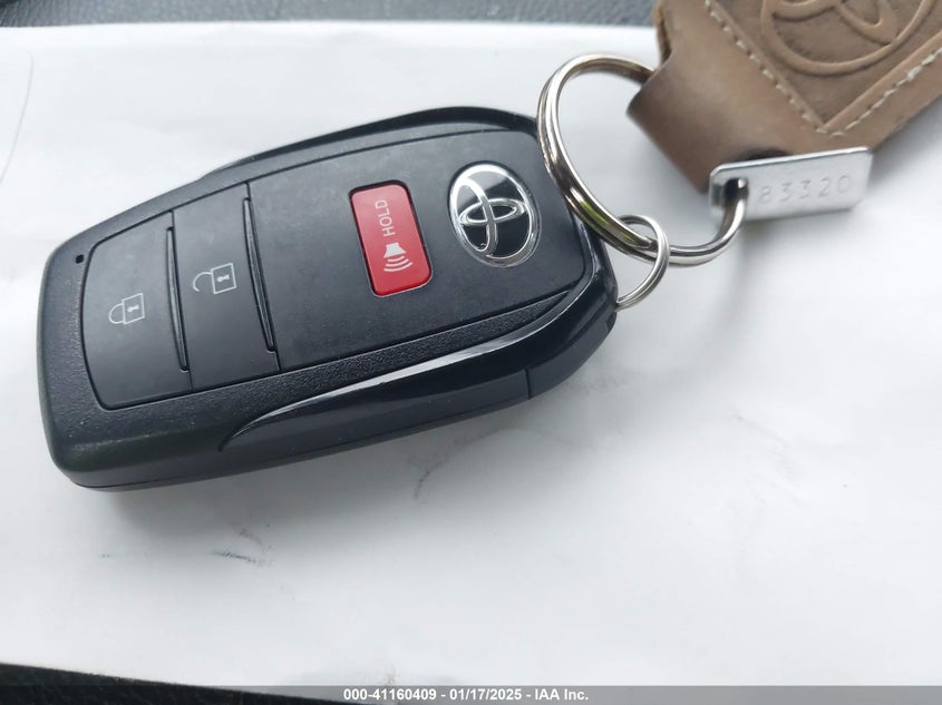 VIN JTDADABUXR3017902 2024 TOYOTA PRIUS XLE AWD-E