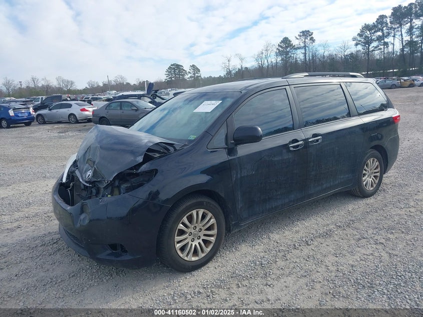 Vin: 5tdyz3dc8hs790851, lot: 41650768, toyota sienna xle/limited 20172