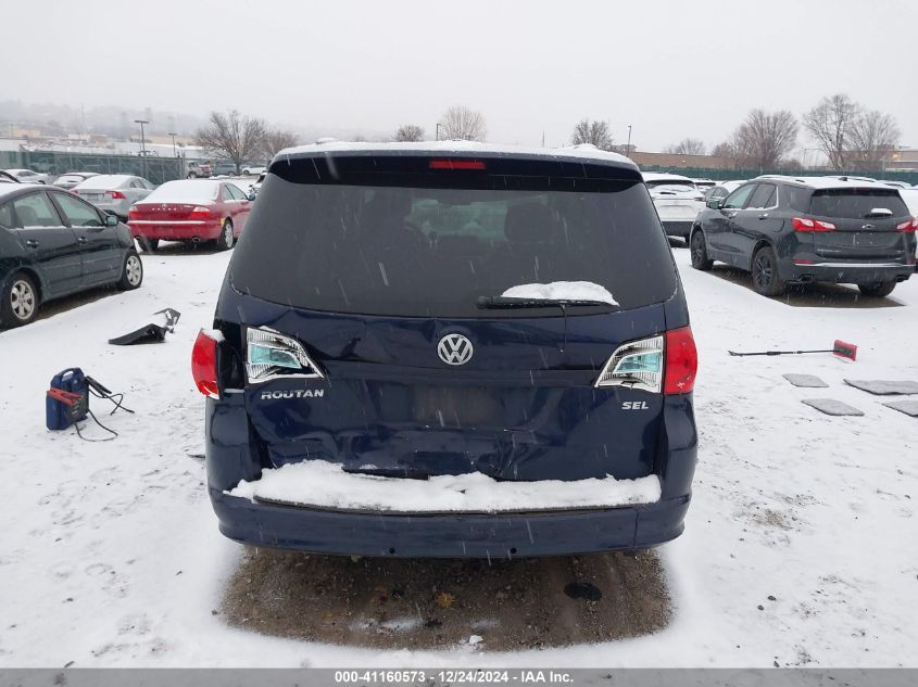 VIN 2C4RVADG0ER135384 2014 Volkswagen Routan, Sel P... no.16