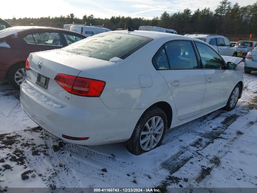 VIN 3VWD17AJ8FM401085 2015 VOLKSWAGEN JETTA no.4