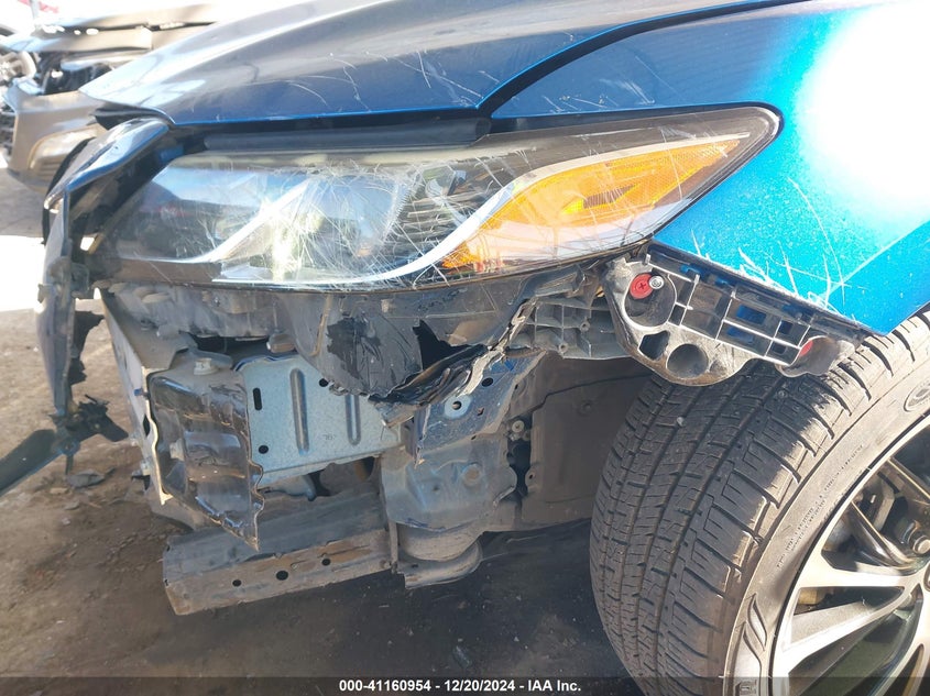 2018 TOYOTA CAMRY VIN: 4T1B11HK5JU102451
