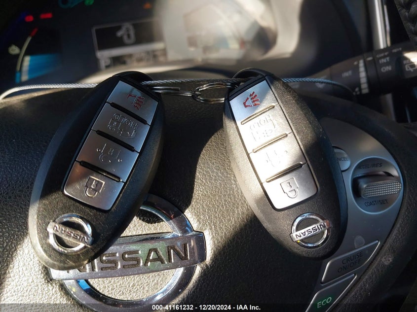 2016 NISSAN LEAF SV - 1N4BZ0CP6GC303791