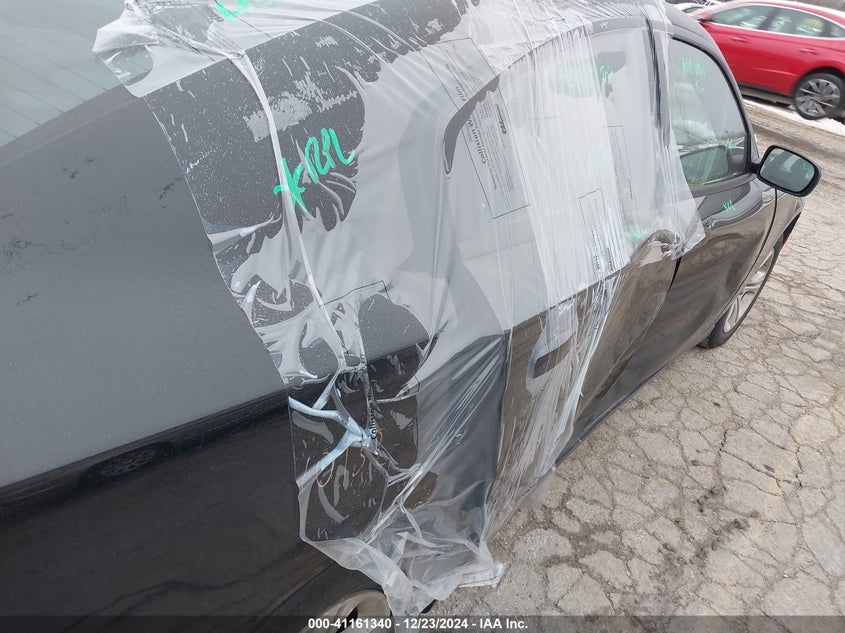 VIN 2C3CDXBG9JH207248 2018 DODGE CHARGER SXT RWD