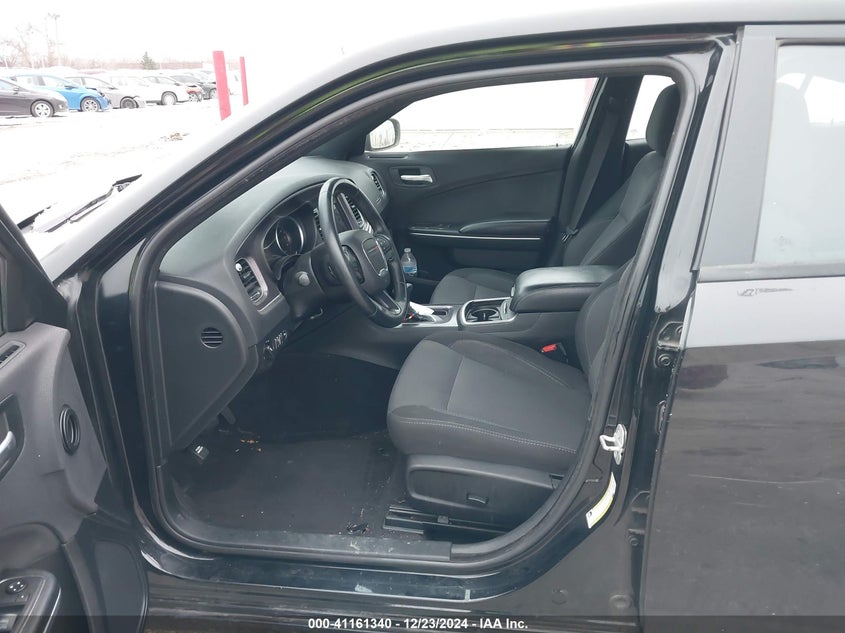 VIN 2C3CDXBG9JH207248 2018 DODGE CHARGER SXT RWD