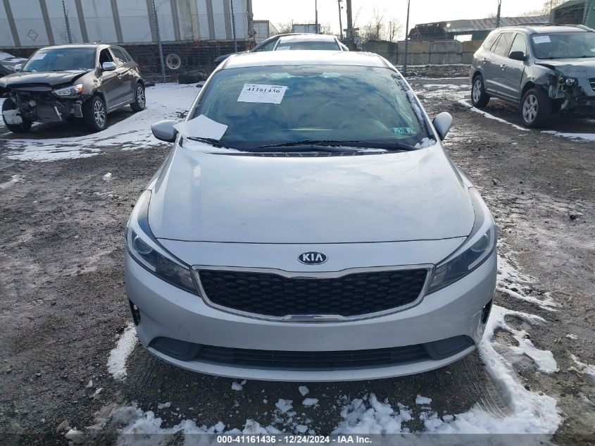 VIN 3KPFL4A72JE248201 2018 KIA Forte, LX no.13