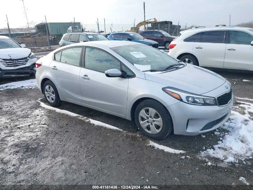 VIN 3KPFL4A72JE248201 2018 KIA Forte, LX no.1