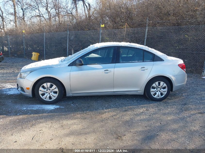 VIN 1G1PA5SG5D7191472 2013 Chevrolet Cruze, Ls Auto no.14