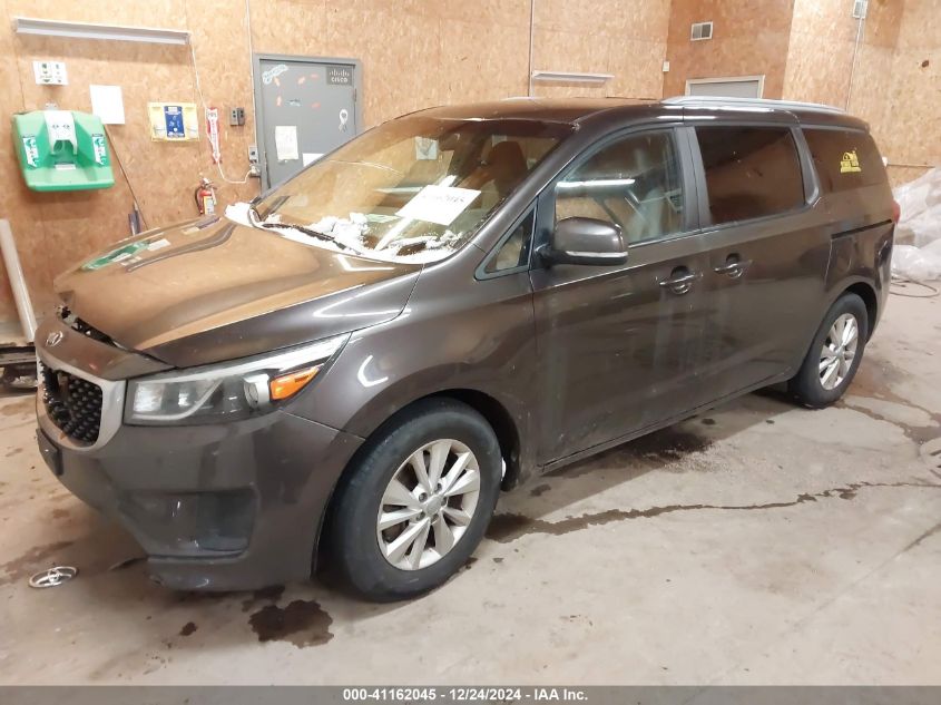 VIN KNDMB5C18F6059090 2015 KIA Sedona, LX no.2