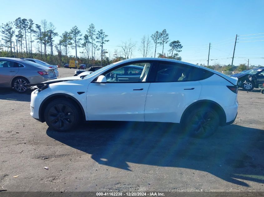 2025 Tesla Model Y Long Range Dual Motor All-Wheel Drive VIN: 7SAYGDEE2SA337378 Lot: 41162238