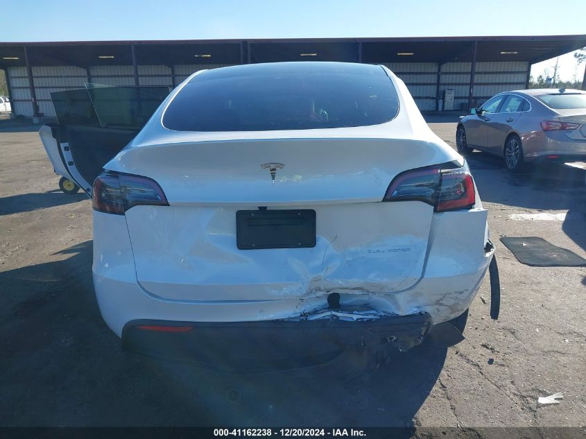 2025 Tesla Model Y Long Range Dual Motor All-Wheel Drive VIN: 7SAYGDEE2SA337378 Lot: 41162238