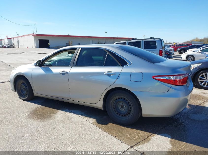 VIN 4T4BF1FK7FR462208 2015 TOYOTA CAMRY no.14