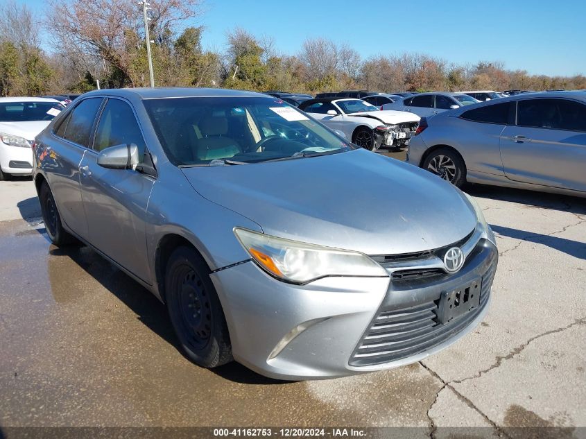 VIN 4T4BF1FK7FR462208 2015 TOYOTA CAMRY no.1