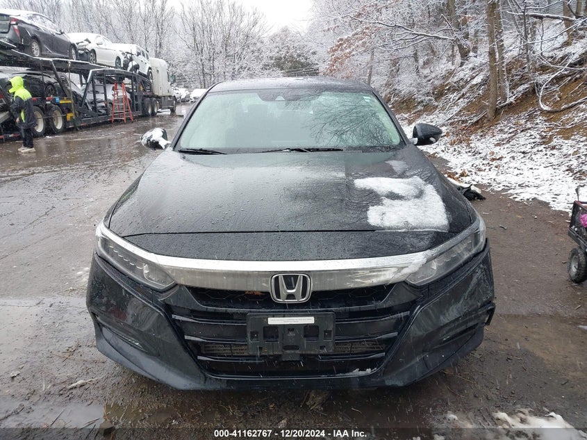 2018 HONDA ACCORD VIN: 1HGCV1F5XJA116844