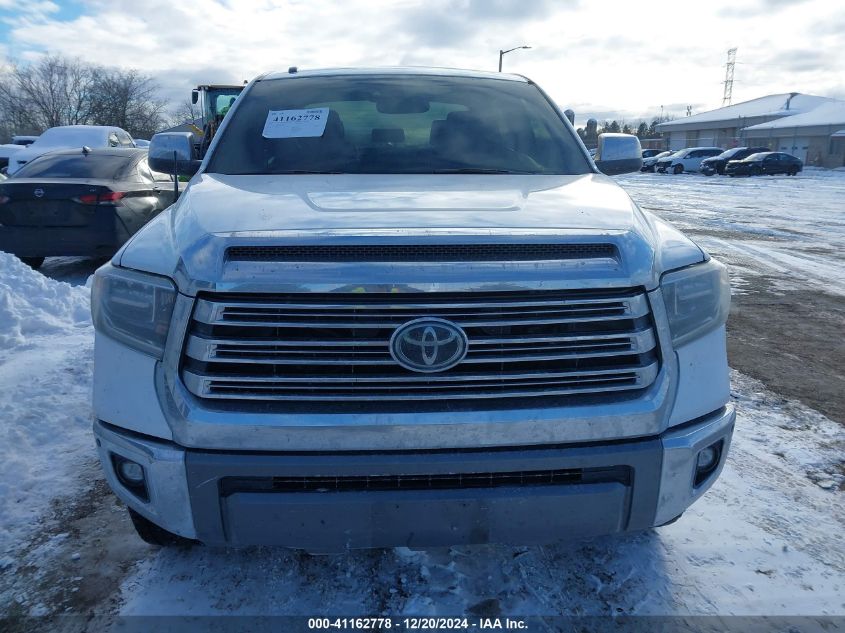 2018 Toyota Tundra Platinum 5.7L V8 VIN: 5TFAY5F12JX737641 Lot: 41162778