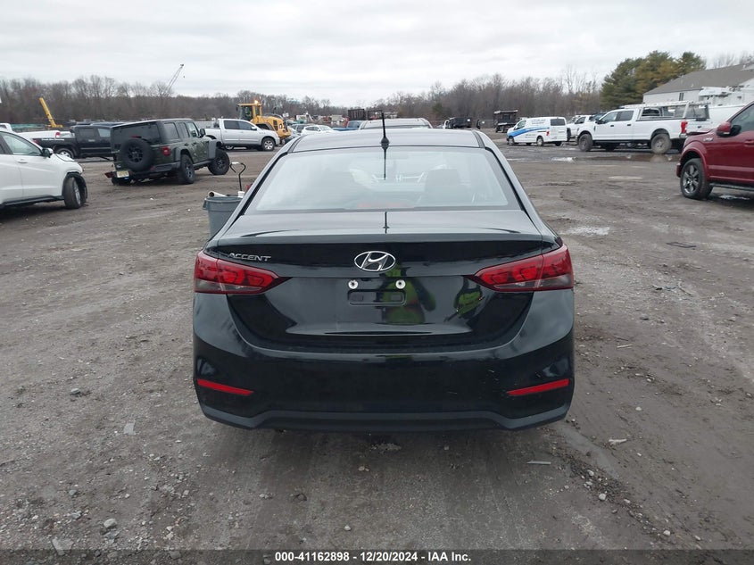 2018 HYUNDAI ACCENT SE - 3KPC24A30JE036982